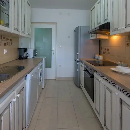 Apartment Broz Crikvenica